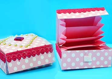 Easy DIY Paper Gift Box